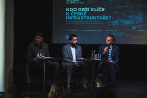 Kdo drží klíče k české infrastruktuře?